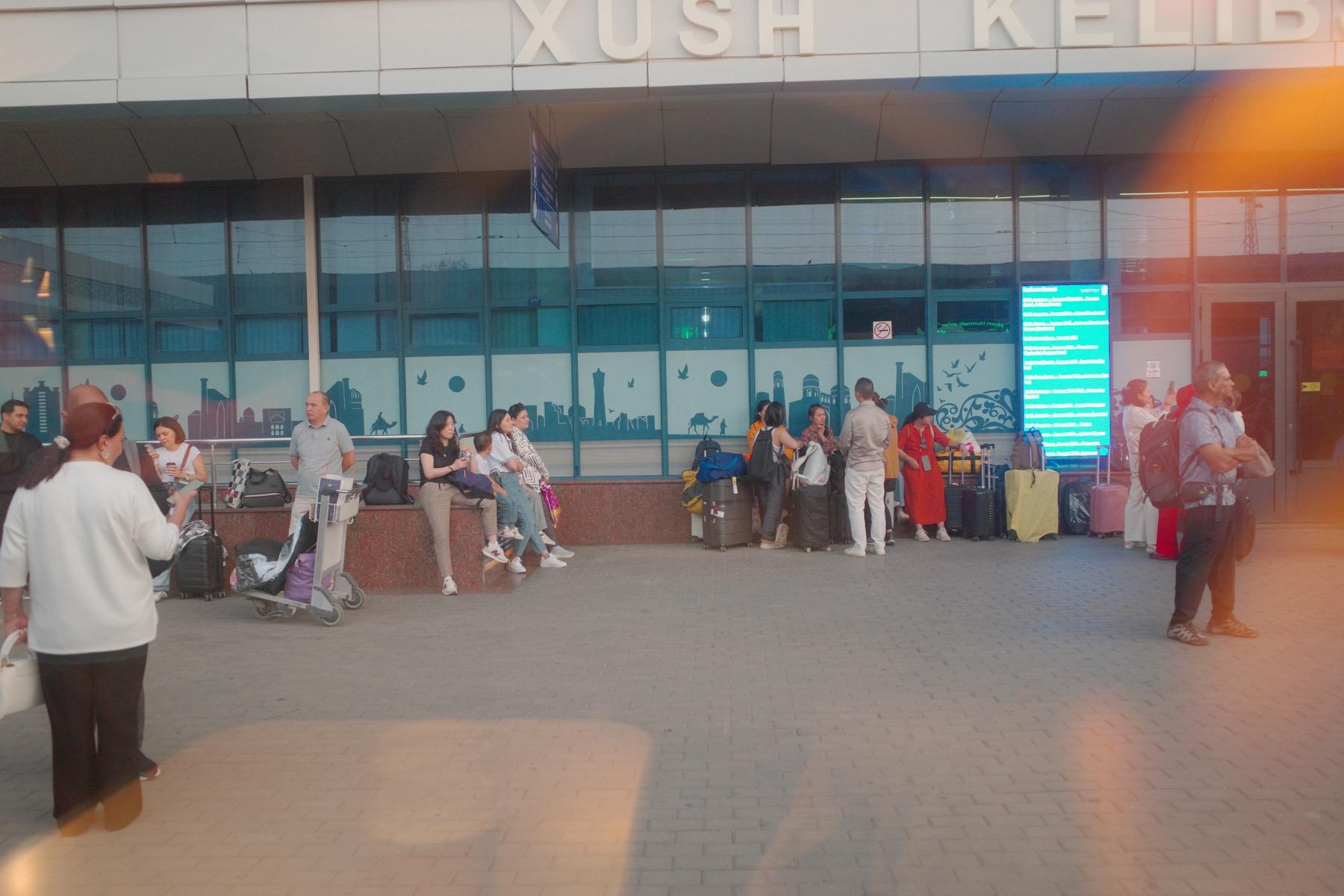 プラットフォームの様子